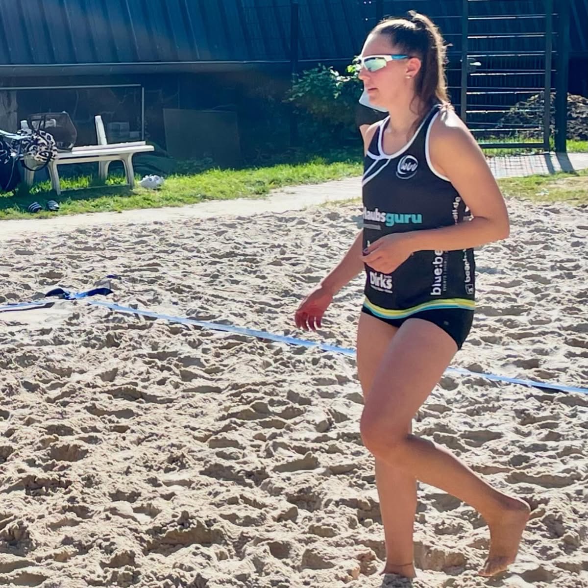 La Beacher beim Beachvolleyball spielen in Bochum Langendreer am LA Beach